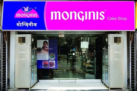 Monginis .